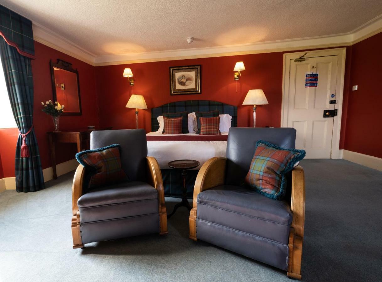 Altnaharra Hotel Лейрг Екстериор снимка